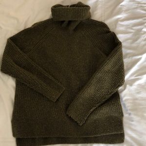 Madewell turtle neck sweater